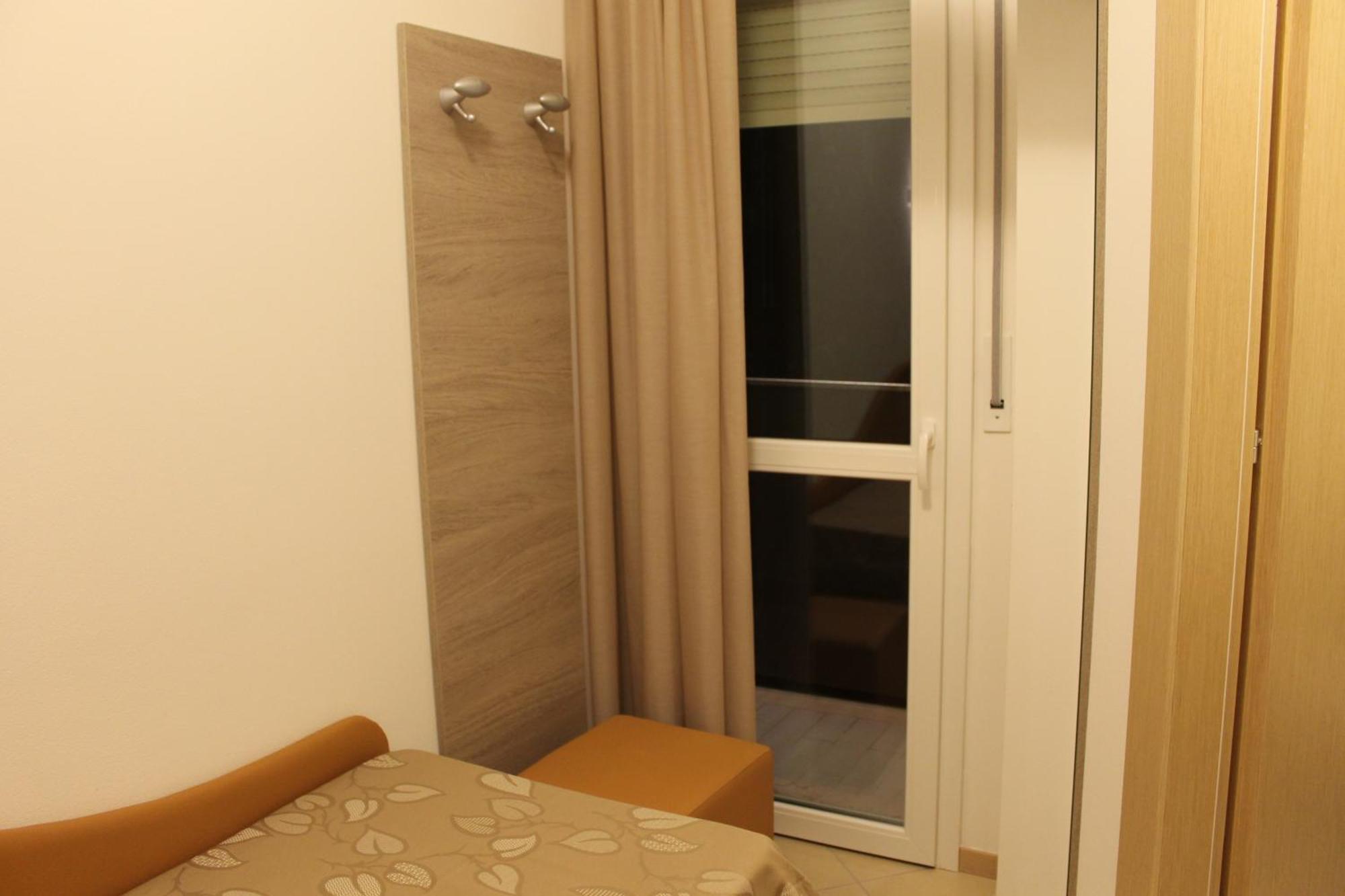 Hotel Villa Enea Cattolica Quarto foto